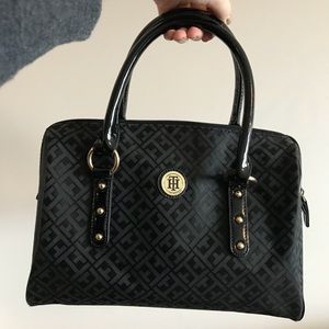 Tommy Hilfiger Handbag